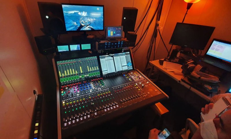 PEKIN console audio plateau.JPG, fév. 2022